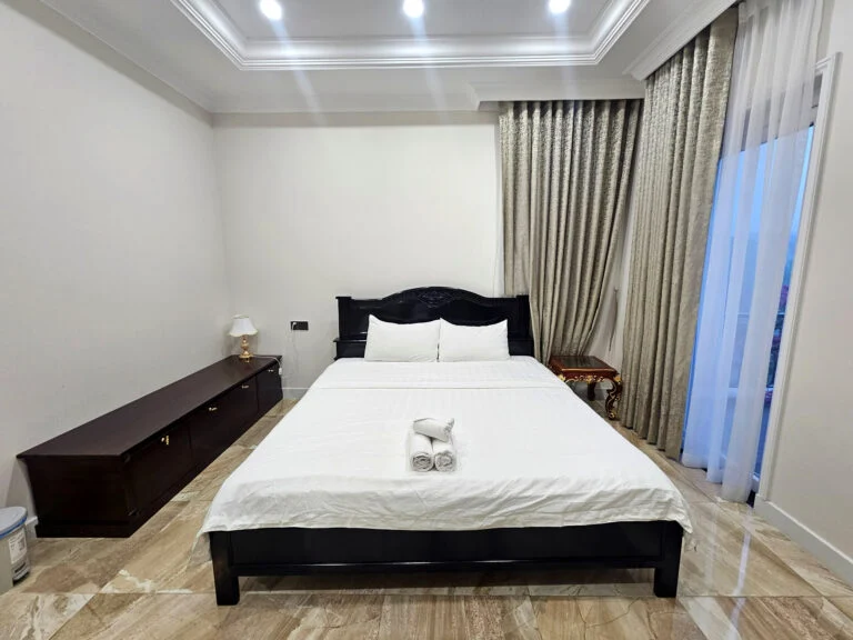 호치민 풀빌라 침실 소개 · 잇당 숙소 안내
